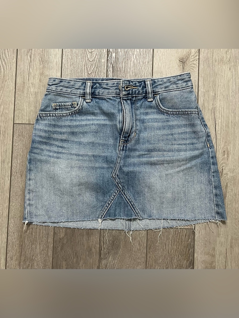 Light Blue Denim Mini Skirt with Frayed Hem Size 0